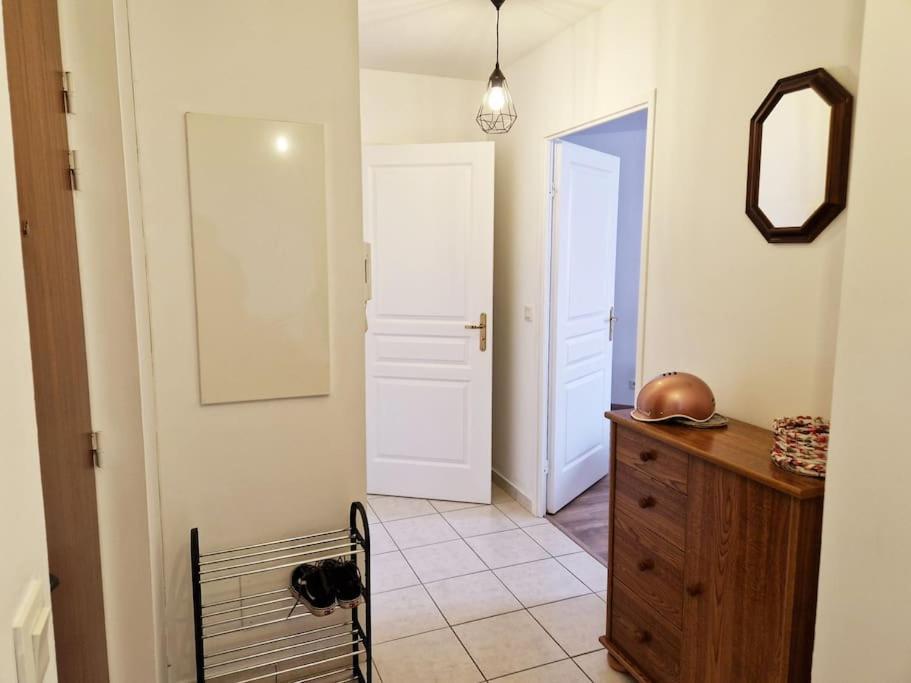 Appartement Votre Cocon Avec Baignoire Et Wifi A 15 Min A Pied Du Centre D'amiens